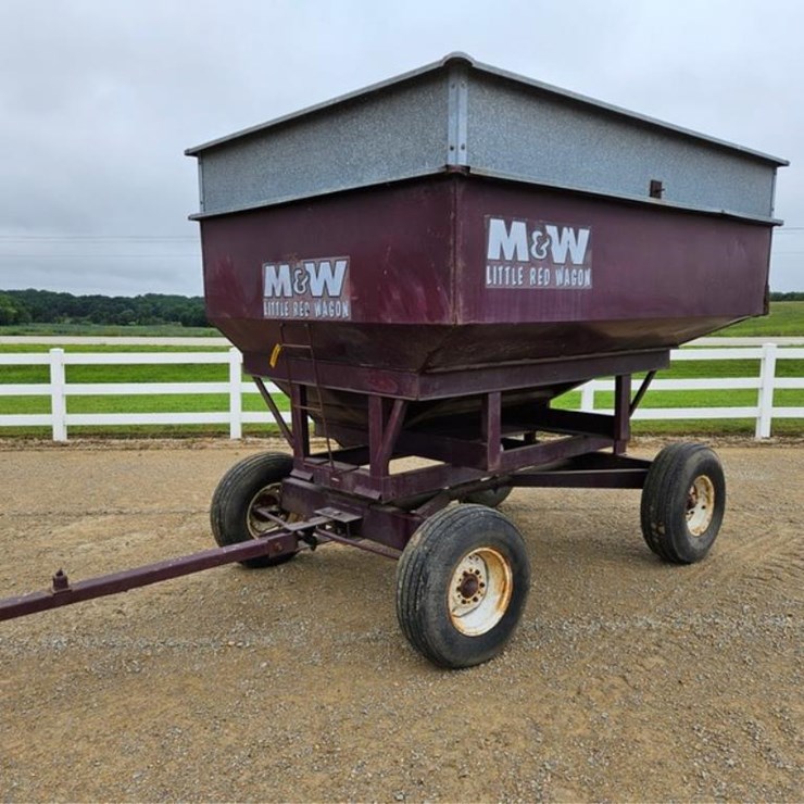 M&W LITTLE RED WAGON