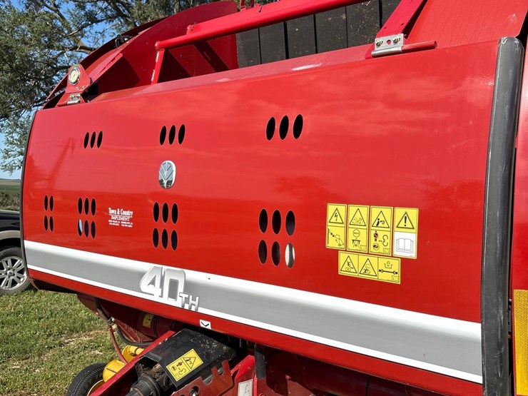 2015-new-holland-roll-belt-560-image-12