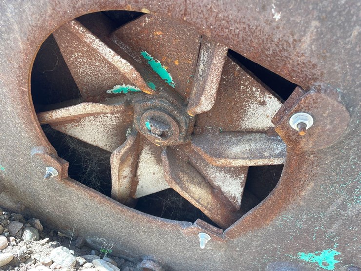 houle-10ft-manure-pump-image-17