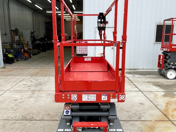 #128-•-2025-skyjack-sj3220e-scissors-lift-image-6
