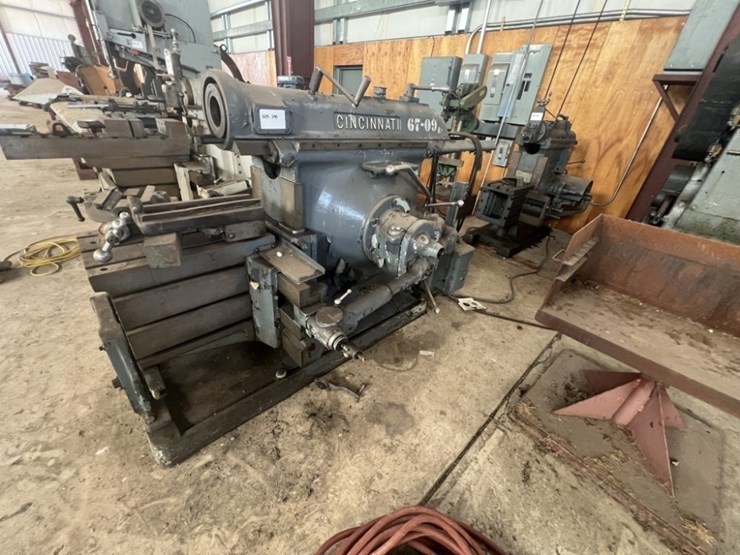 cincinnati-24"-heavy-duty-shaper-image-1