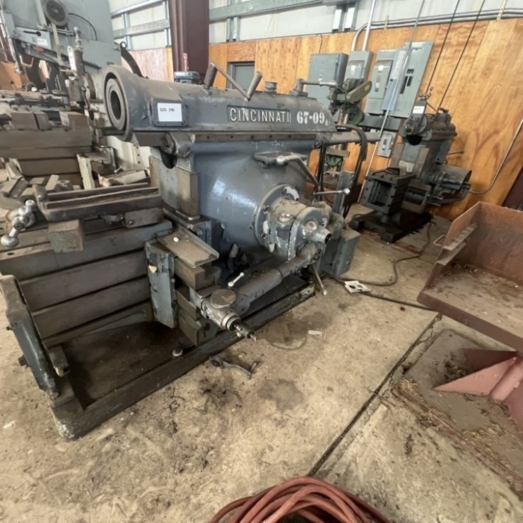 Cincinnati 24" Heavy Duty Shaper