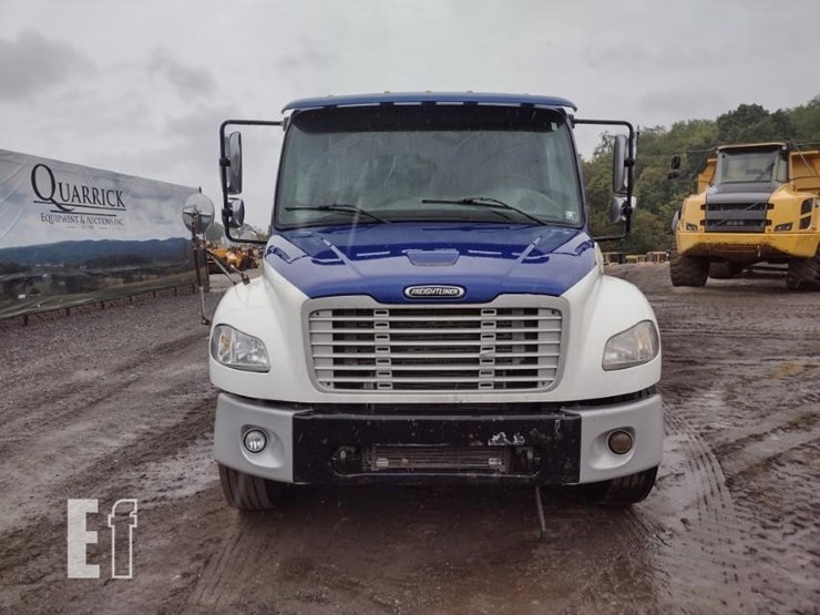 2007-07-freightliner-stake-body-truck^need-title^-5732-image-2