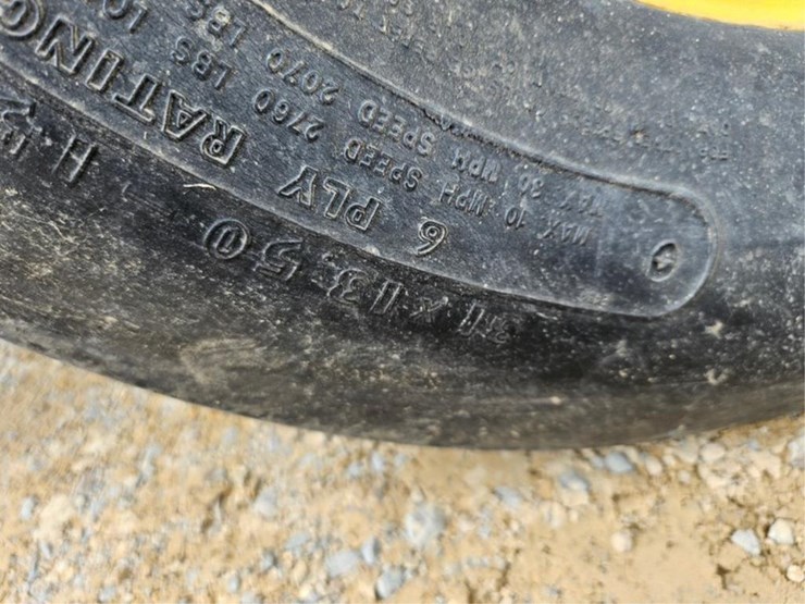 john-deere-435-image-35