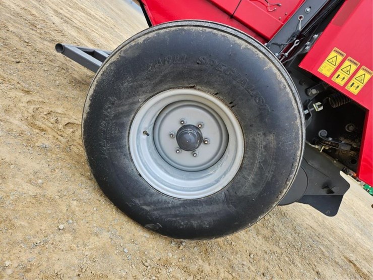 massey-ferguson-1745-image-50