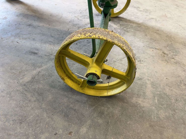 john-deere-e-1-1/2hp-engine-image-28