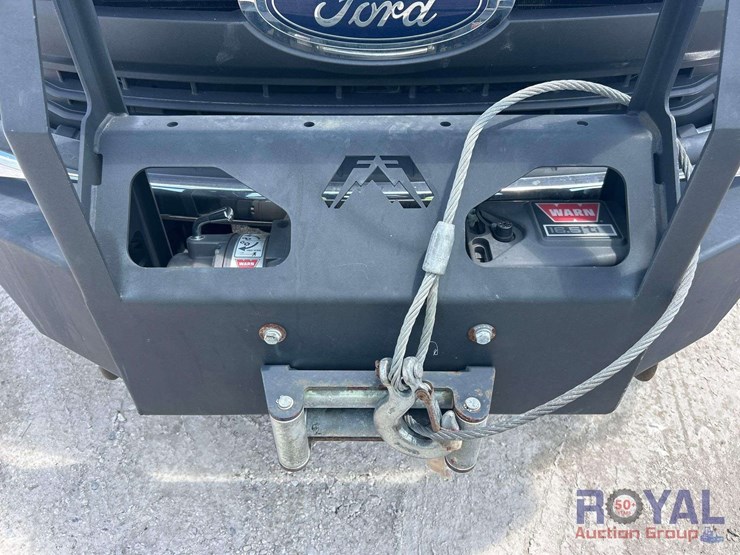 2019-ford-f-550-4x4-ext.-cab-chipper-truck-image-43