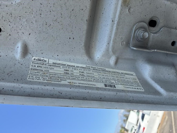 2016-ford-f550-image-9