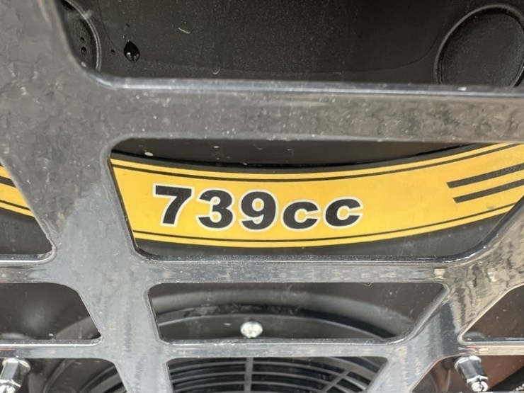 2025-land-hero-ldh-460-mini-compact-track-loader-image-14