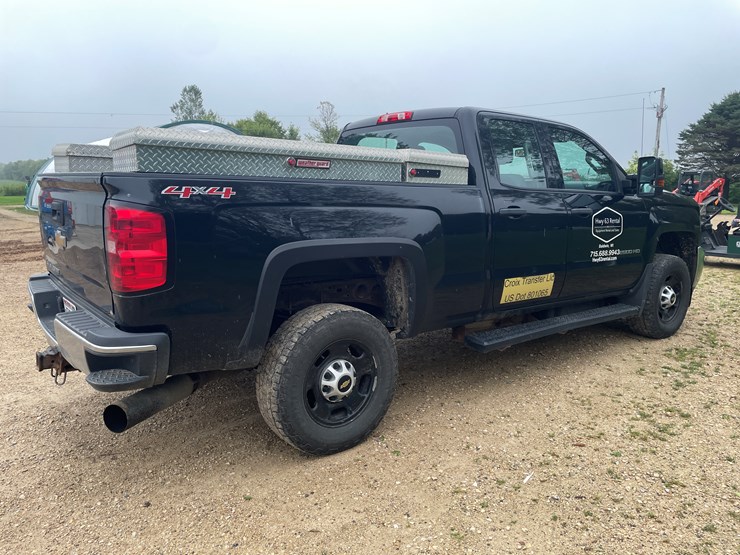 #112-•-2015-chevy-2500-diesel-4x4-pickup-(has-wi-title)-image-5