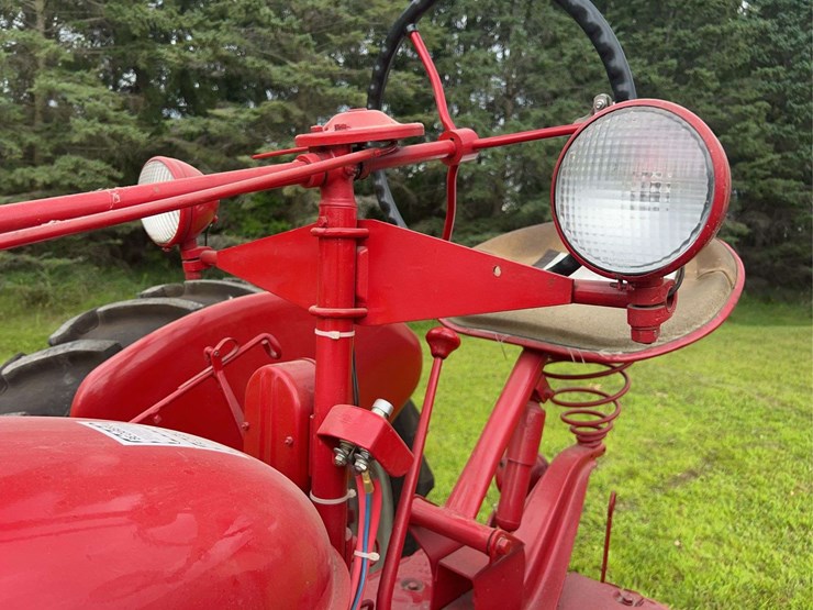 1944-farmall-h-distillate-image-59