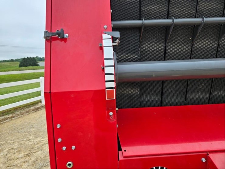 massey-ferguson-1745-image-18