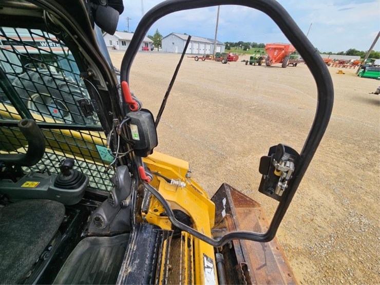 caterpillar-287-image-23