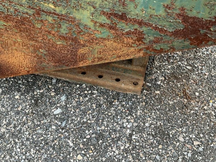 #163-•-self-dumping-hopper-image-10