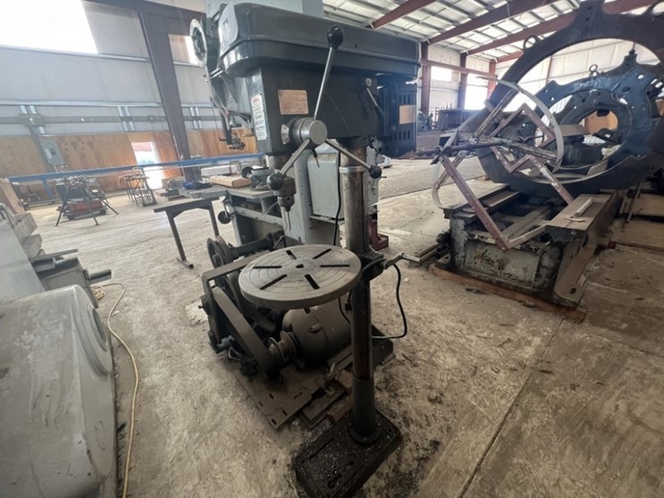 central-c117-f-16-speed-drill-press-image-1