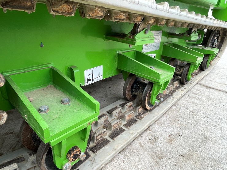 #120-•-2024-frontier-f3820tl-track-drive-scissors-lift-with-outriggers-image-33