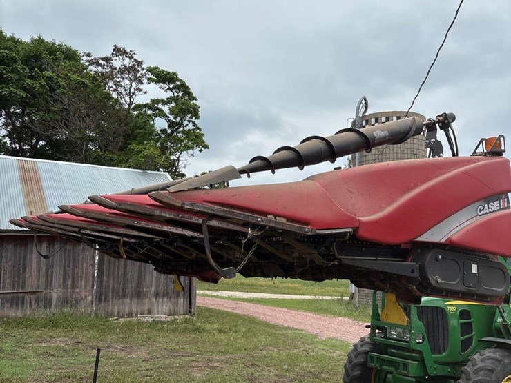 2015-case-ih-3406-image-39