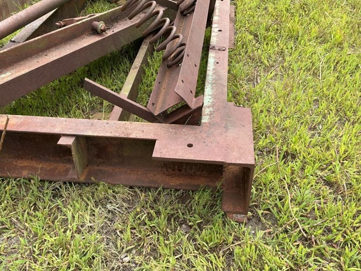 #162-•-corley-saw-husk-image-5