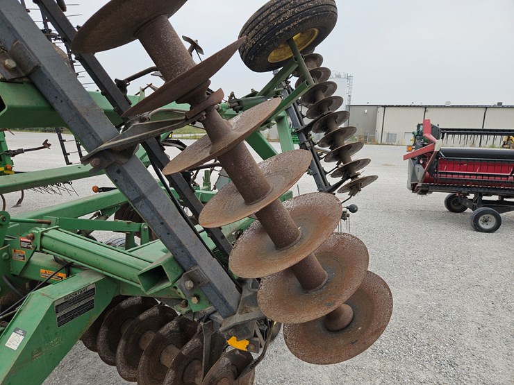 john-deere-630-image-7