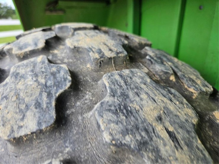deutz-allis-6240-image-37