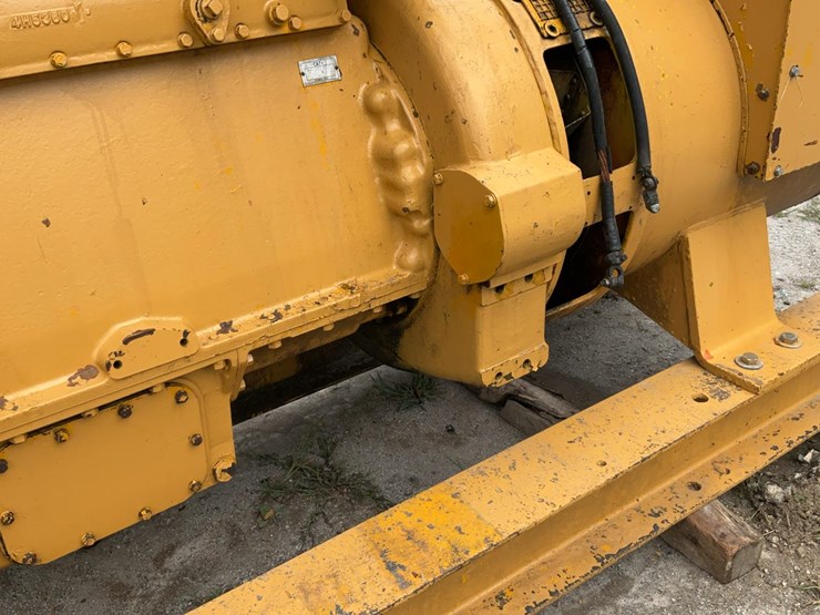 #126-•-caterpillar-8l32-genset-image-12