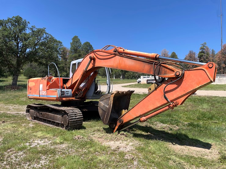 hitachi-ex120-image-7