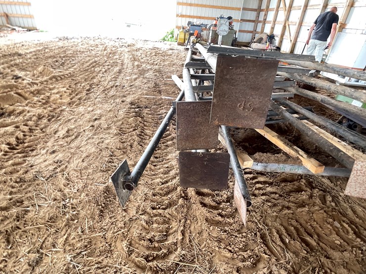 #5528-•-grain-bin-lifters-image-6