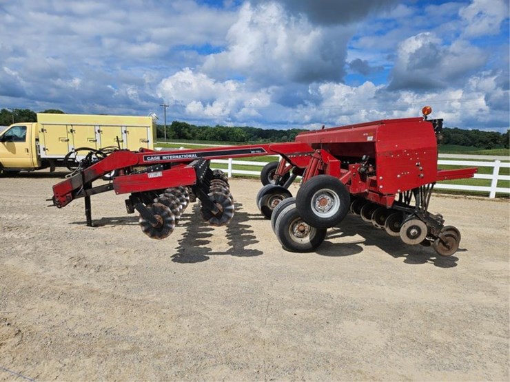 case-ih-5400-image-2