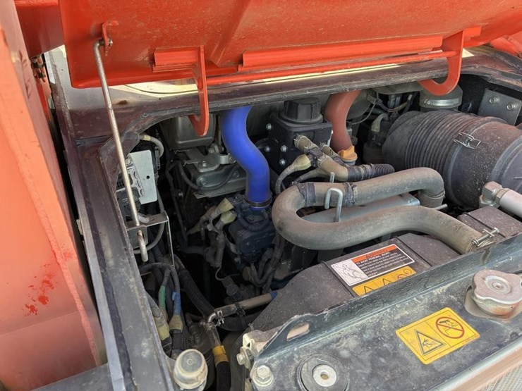 2018-kubota-svl95-2s-image-9