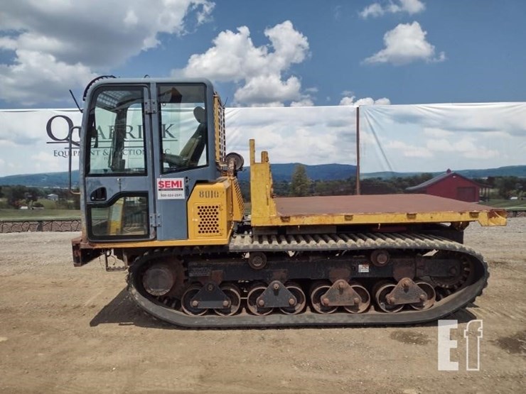 2013-morooka-mst800vd-image-1