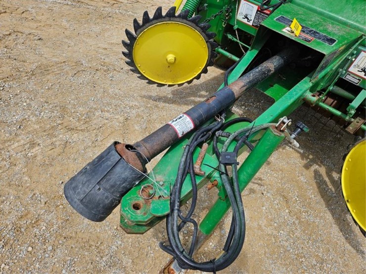 john-deere-435-image-11