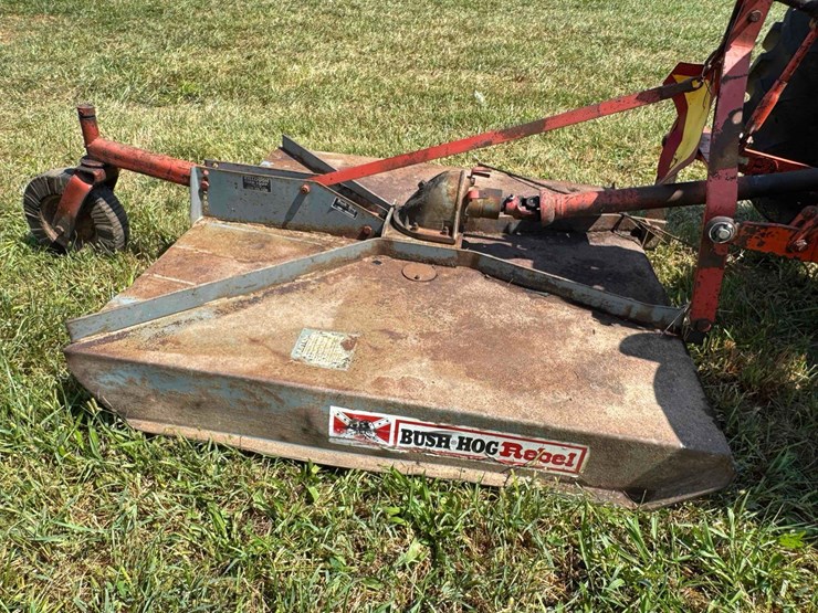 6-foot-bush-hog,-three-point-hitch-image-5