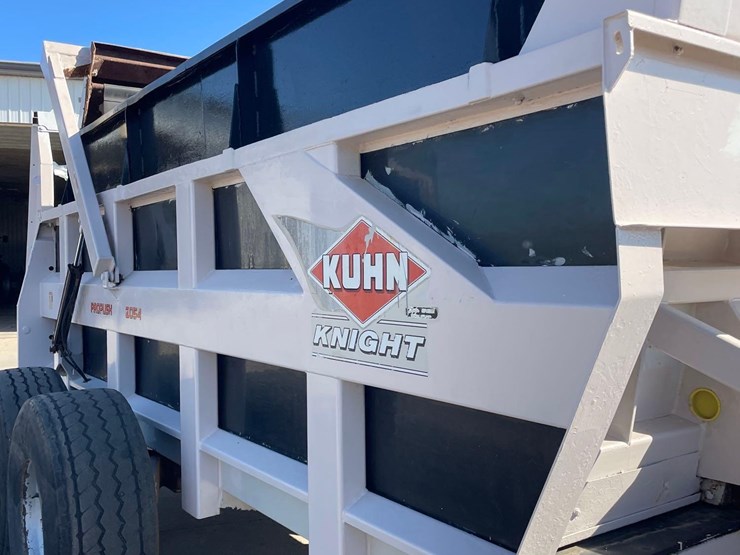 kuhn-knight-2054-image-43