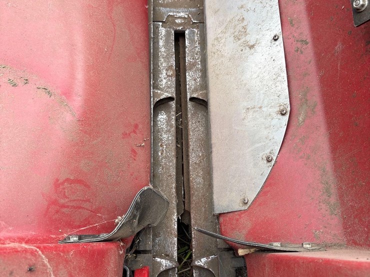 2015-case-ih-3406-image-15