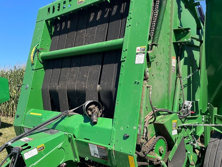 2019-john-deere-560m-image-30