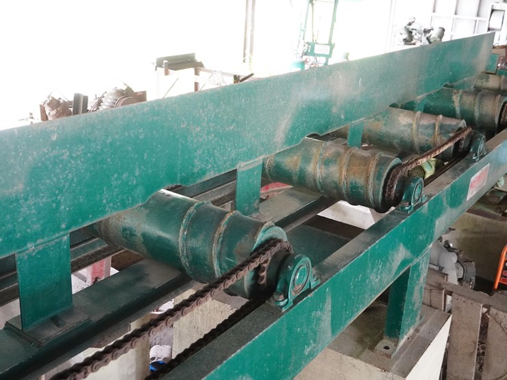 #130-•-outfeed-rolls-with-board-splitter-image-16