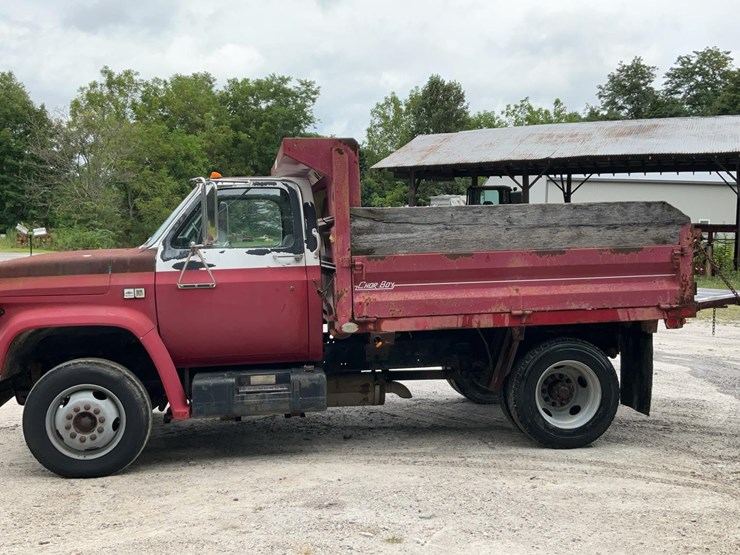 #220-•-1990-chevy-60-dump-truck-image-2