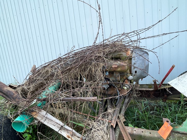 #5497-•-scrap-iron-pile-image-6