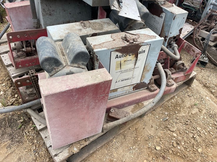 2--pallets-of-auto-curtain-motors-image-9
