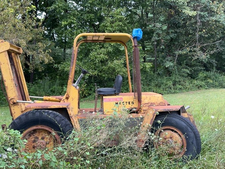 #205-•-hyster-forklift-image-11
