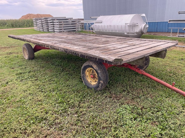9ft-x-18ft-wood-flatbed-image-3