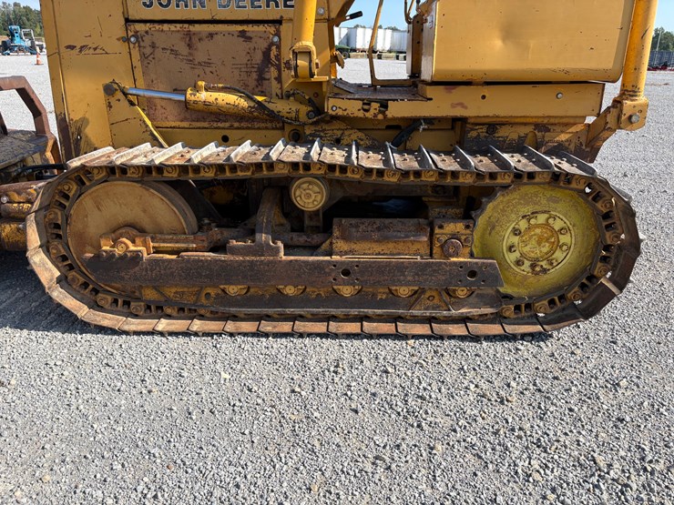 john-deere-450e-image-7