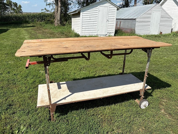 portable-work-bench-image-1