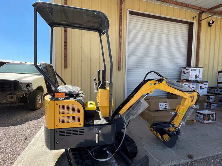 #4600-•-landhero-mini-excavator-image-8