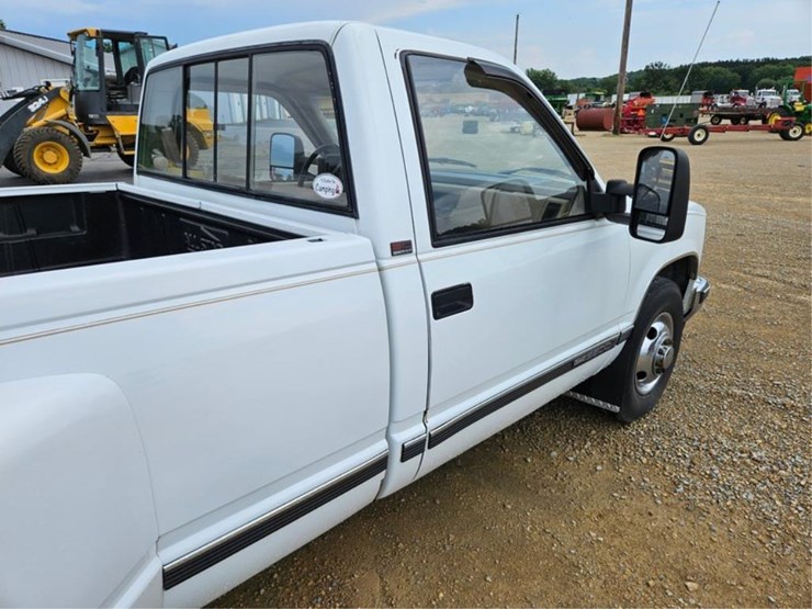 1988-gmc-3500-image-17
