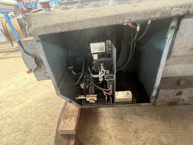 summit-500sa-super-horizontal-band-saw-image-12