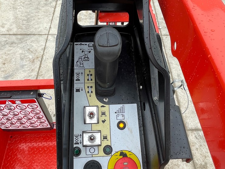 #124-•-2025-skyjack-sj3226e-scissors-lift-image-30