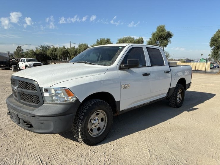 2013-dodge-ram-1500-image-2