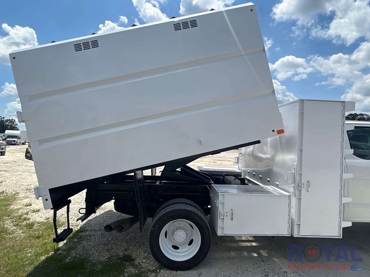 2019-ford-f-550-4x4-ext.-cab-chipper-truck-image-21