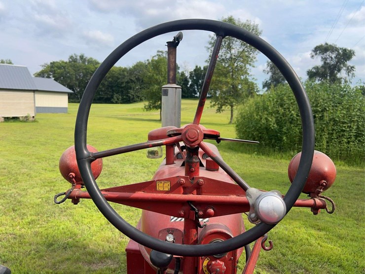 1947-farmall-h-image-39